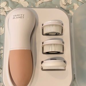 Vanity planet fave cleansing tool.